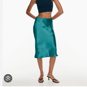 Aritzia satin slip skirt